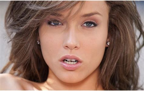 Malena Morgan Anal Tube Search (174 videos)